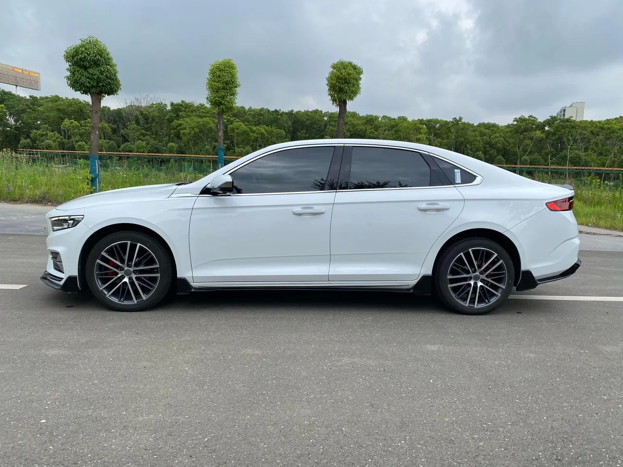 Geely 2023 Xingrui 1.5TD Kunlun Edition Automatic Gear 3