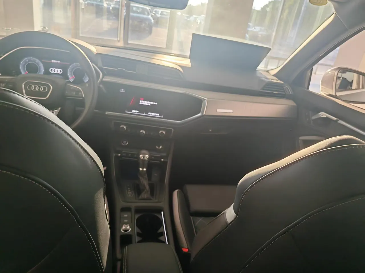 Audi 2025 Q3 2.0TFSI 40TFSI 45th Anniversary Collection Edition Quattro Fashion Dynamic Automatic Gear 5