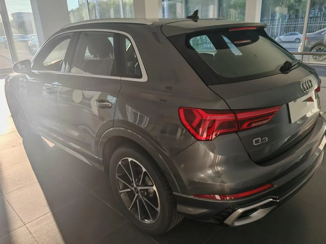 Audi 2025 Q3 2.0TFSI 40TFSI 45th Anniversary Collection Edition Quattro Fashion Dynamic Automatic Gear 7