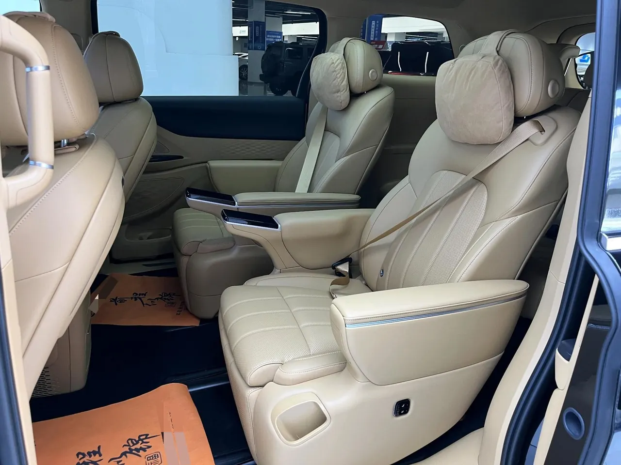 Voyah 2025 Model Dreamer PHEV 1.5T Four-Wheel-Drive Excellence Kunpeng Version Automatic Transmission 7