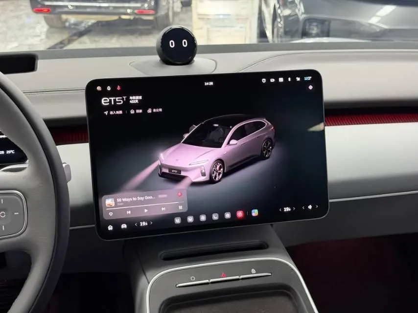 NIO 2025 ET5T 75kWh Touring automatic 15