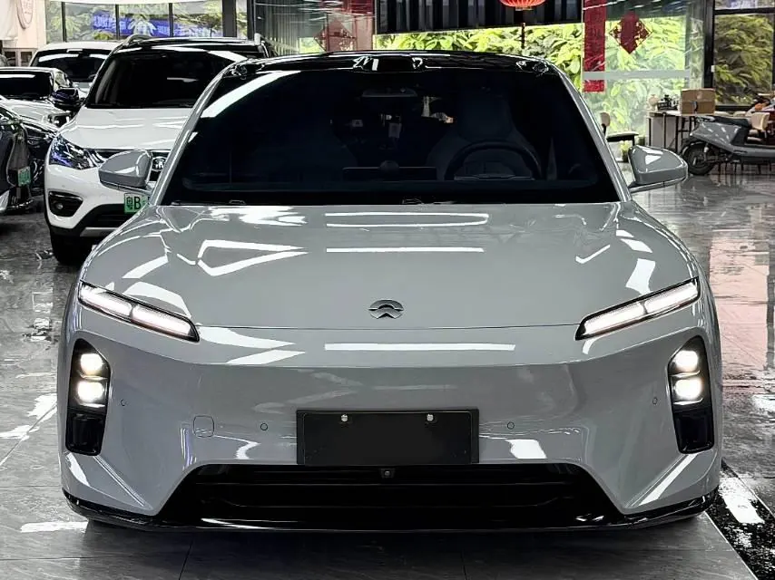 NIO 2025 ET5T 75kWh Touring automatic 3