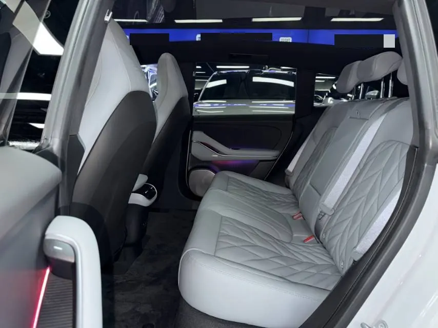 NIO 2025 ET5T 75kWh Touring automatic 6