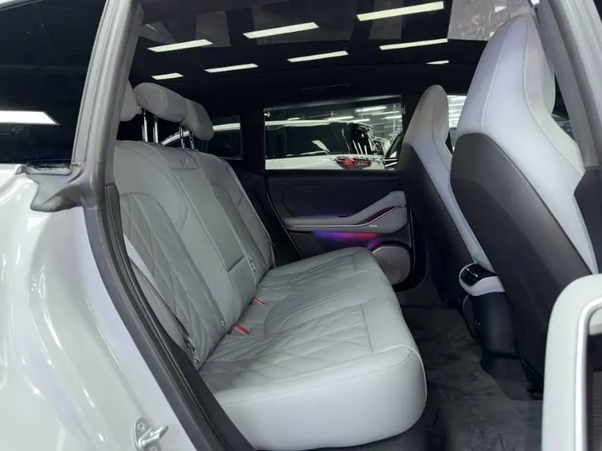 NIO 2025 ET5T 75kWh Touring automatic 8