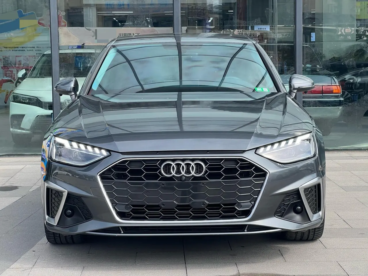 Audi 2020 A4L 2.0TFSI 40TFSI Deluxe Dynamic Automatic 3
