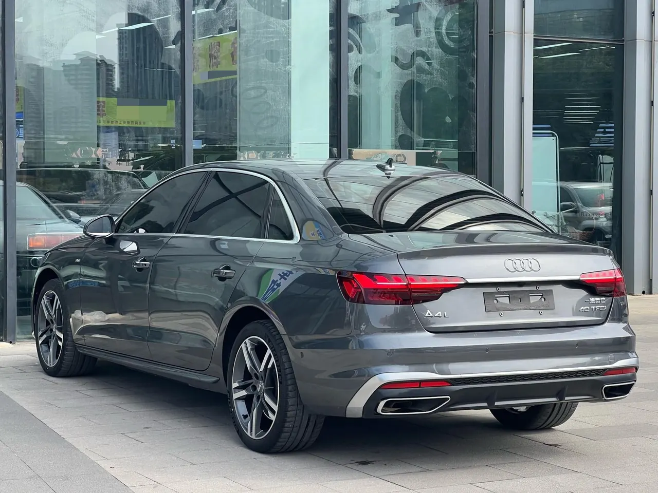 Audi 2020 A4L 2.0TFSI 40TFSI Deluxe Dynamic Automatic 4