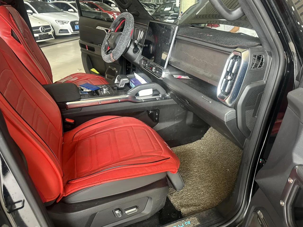 Jetour 2023 Traveler 2.0T Four-wheel Drive Conquer PRO Automatic Gear 4