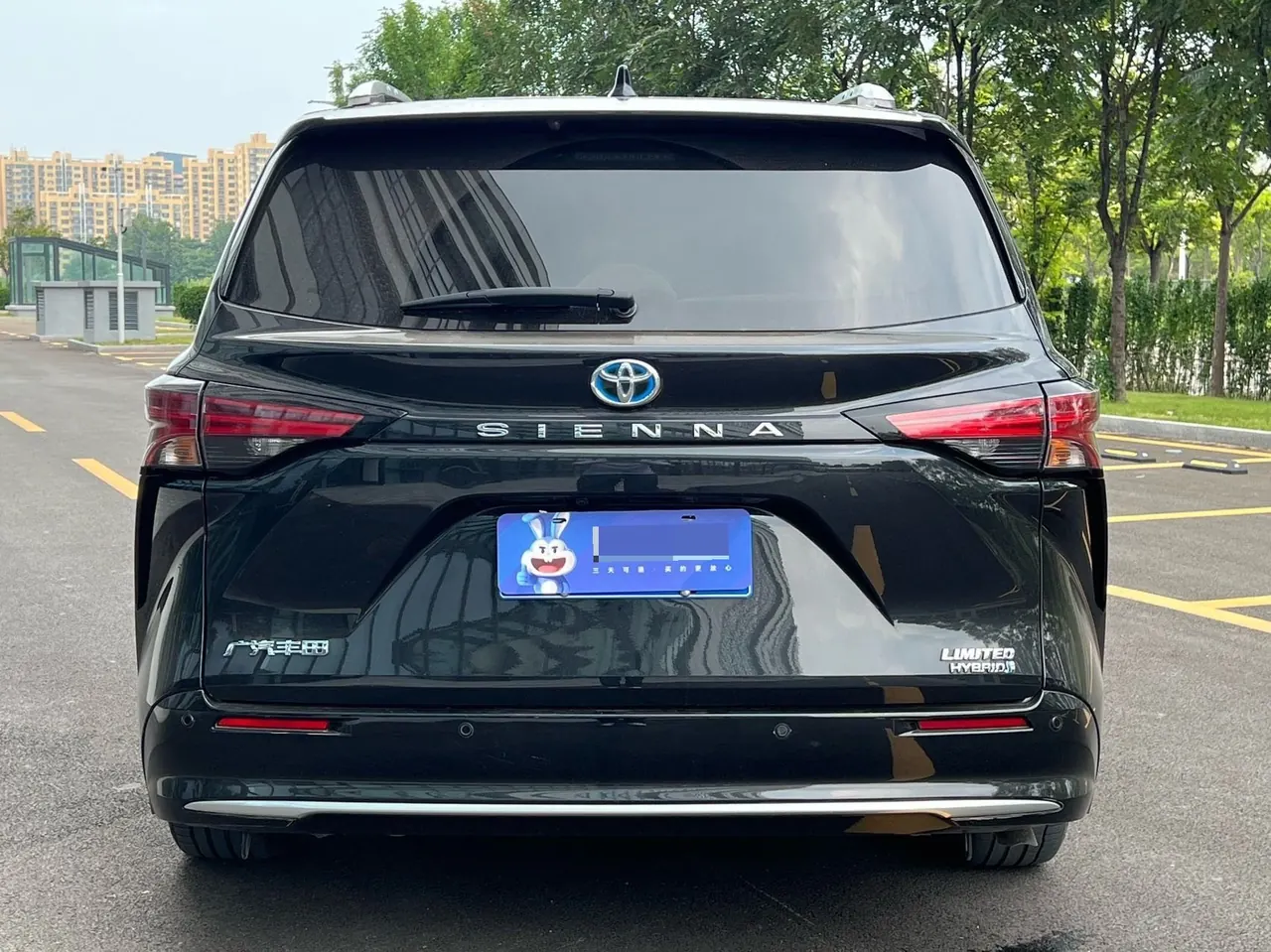 Toyota 2023 Sai 2.5 Stepless Premium Edition Automatic Gear 5
