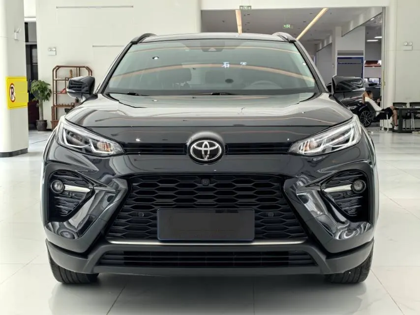 Toyota 2023 Willanda 2.0 Stepless Two-Drive Luxury PLUS Edition Automatic Gear 2