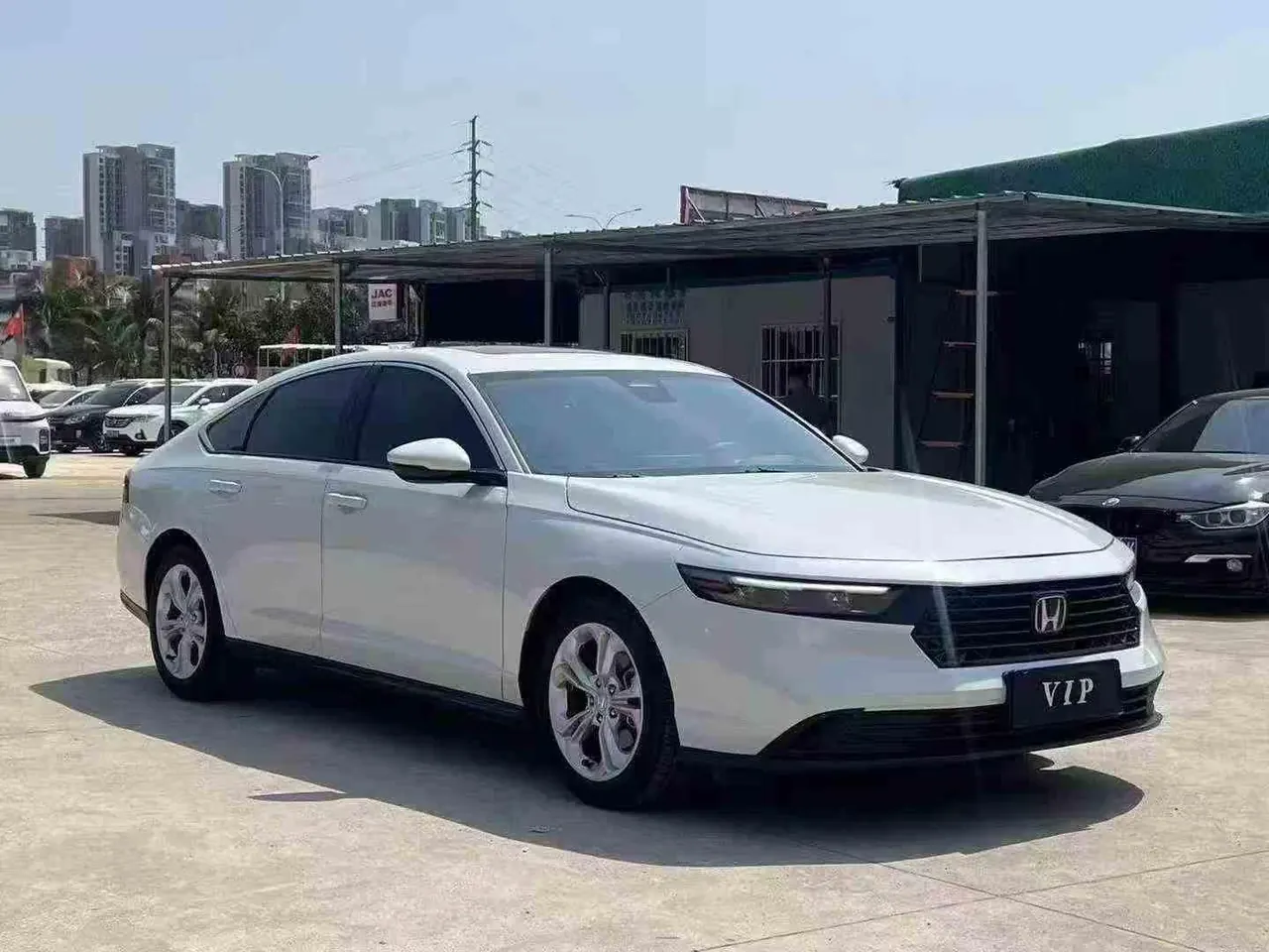 Honda 2023 11th Generation Accord 1.5T Stepless 260TURBO Smart Edition Automatic Gear 2