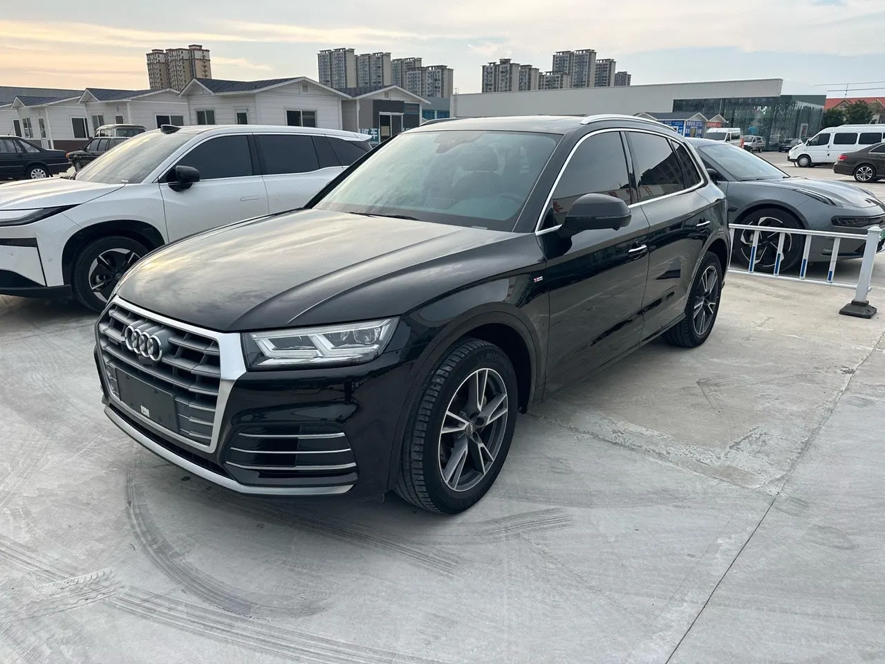 Open image lightbox: Audi 2020 Q5L 2.0TFSI 40TFSI Rongxiang Fashion Automatic