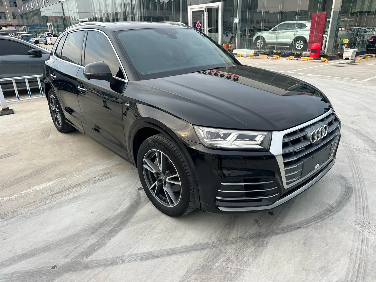 Audi 2020 Q5L 2.0TFSI 40TFSI Rongxiang Fashion Automatic 2