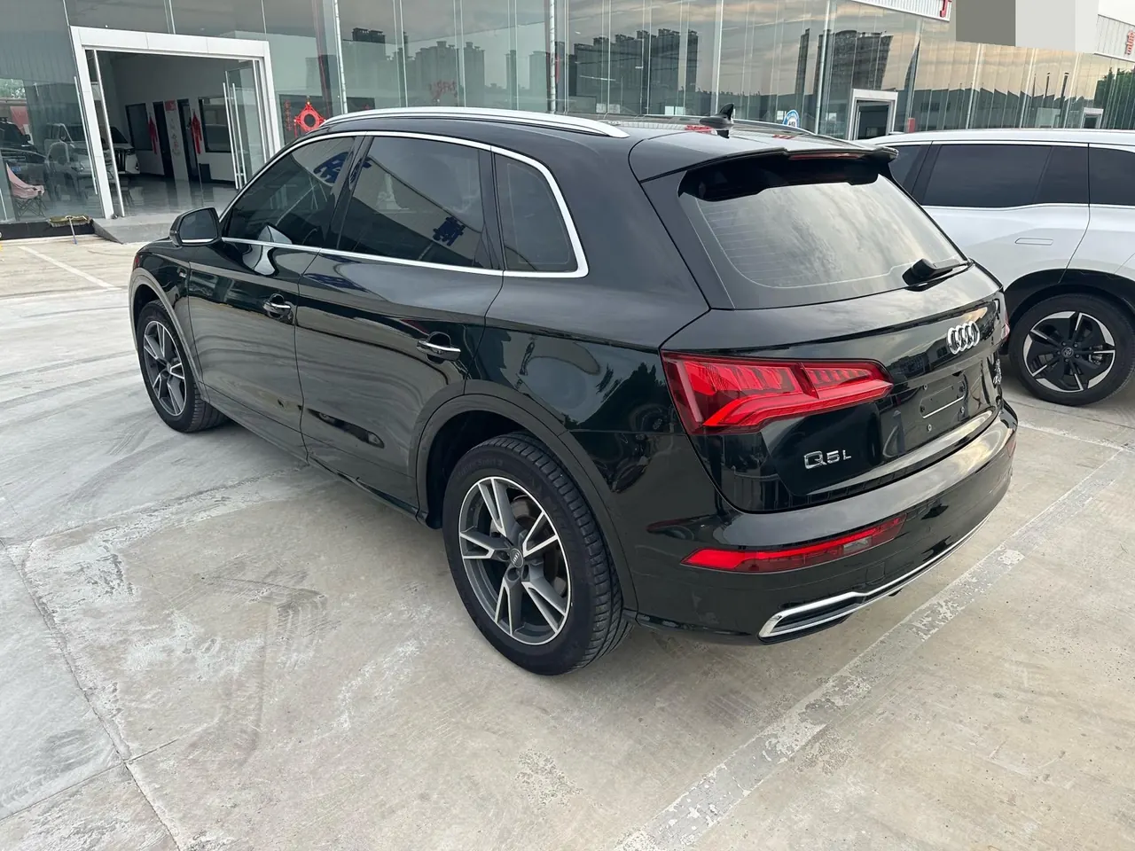 Audi 2020 Q5L 2.0TFSI 40TFSI Rongxiang Fashion Automatic 5