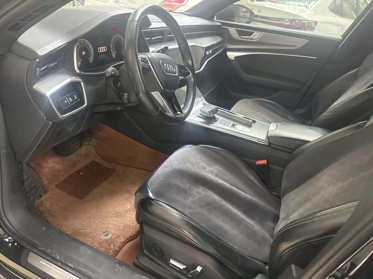 Audi 2023 A6L 2.0TFSI 40TFSI Deluxe Dynamic Automatic 4