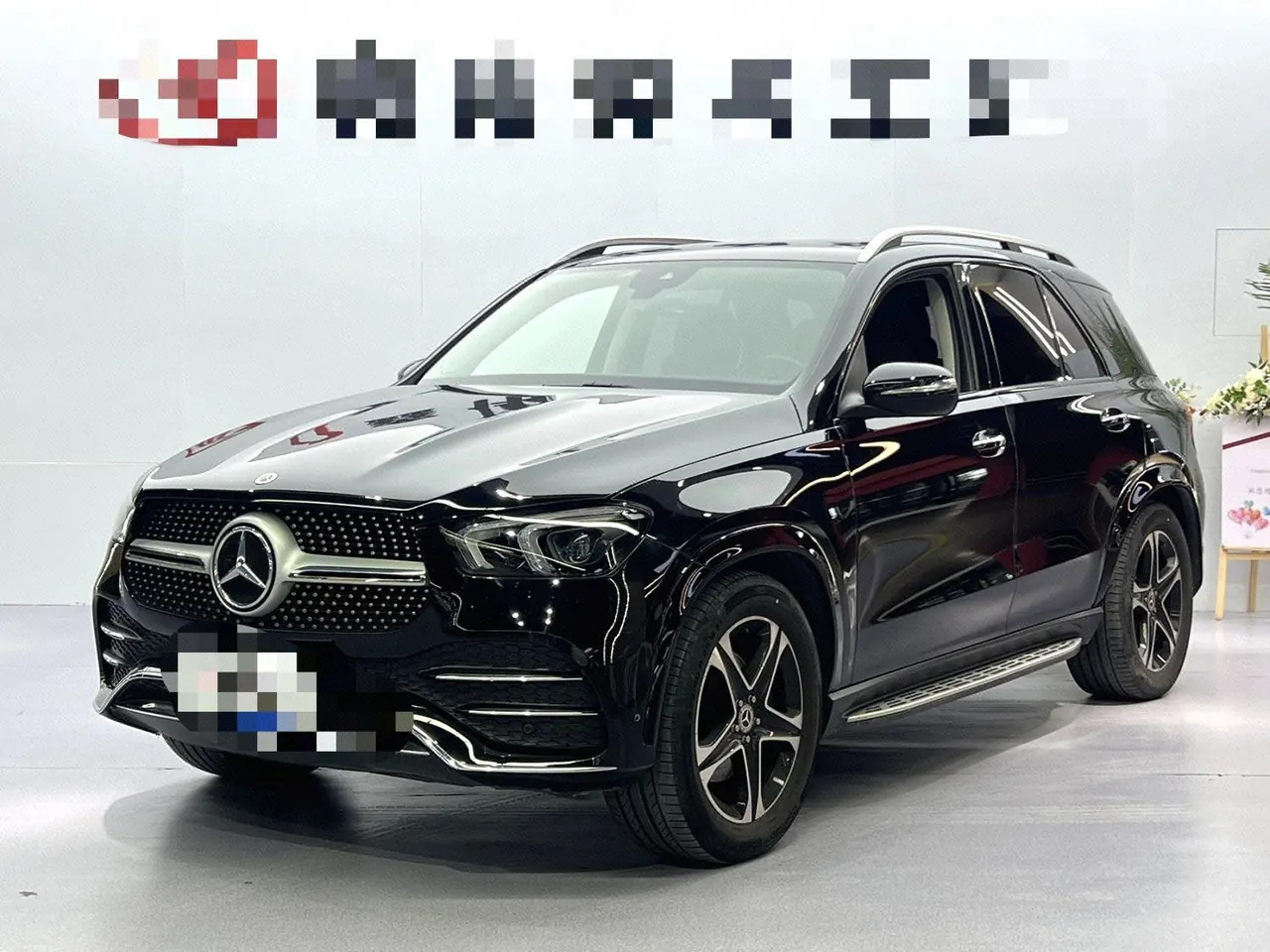 打开图片灯箱:Mercedes Benz GLE (Imported) 2023 GLE 350 4MATIC 2.0T Fashion Automatic Gear