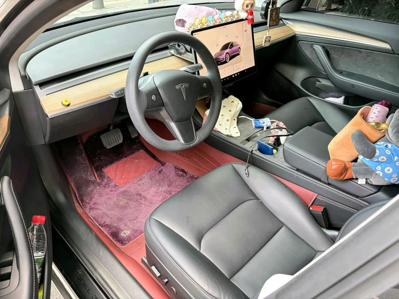 Tesla 2022 Model 3 rear-wheel drive version of automatic transmission 5