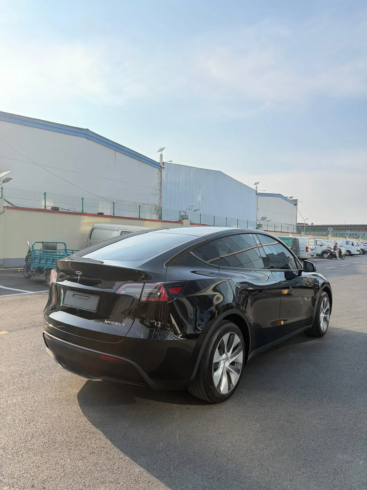 Tesla 2022 Model Y rear-wheel drive version automatic transmission 5