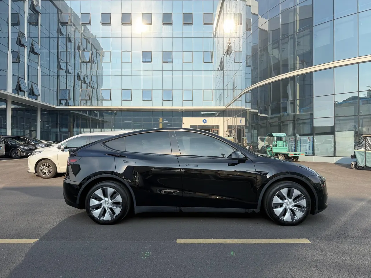Tesla 2022 Model Y rear-wheel drive version automatic transmission 6