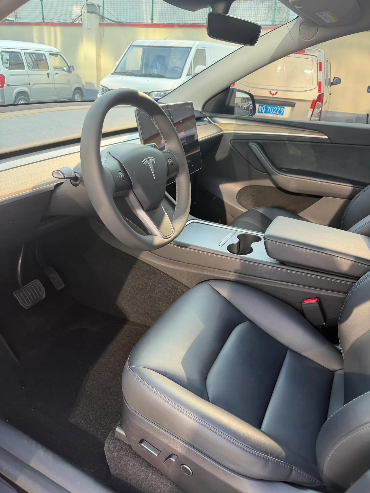 Tesla 2022 Model Y rear-wheel drive version automatic transmission 8