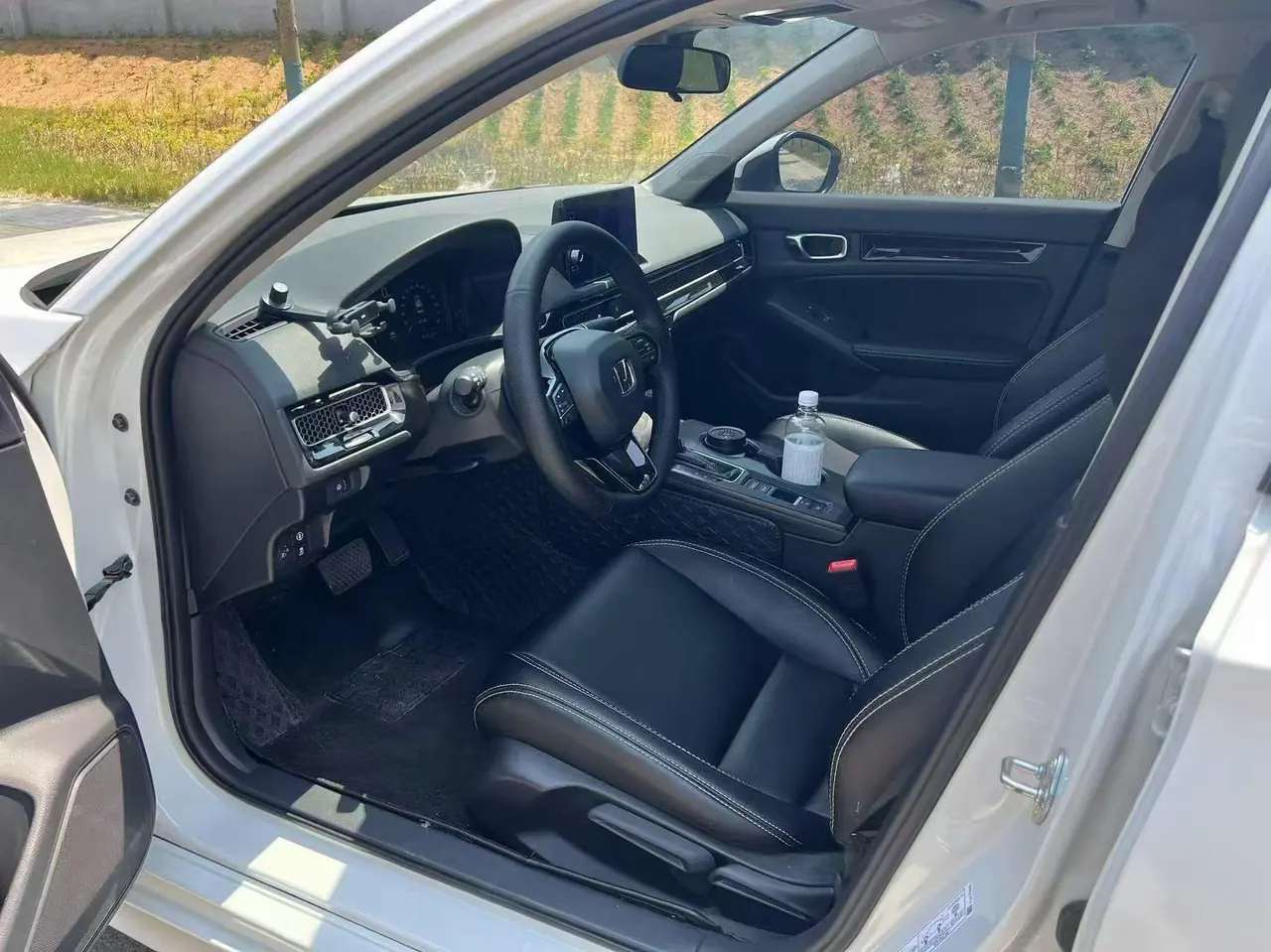 Honda 2023 Civic 1.5T Stepless 240TURBO Dynamic C Special Edition Automatic Gear 2