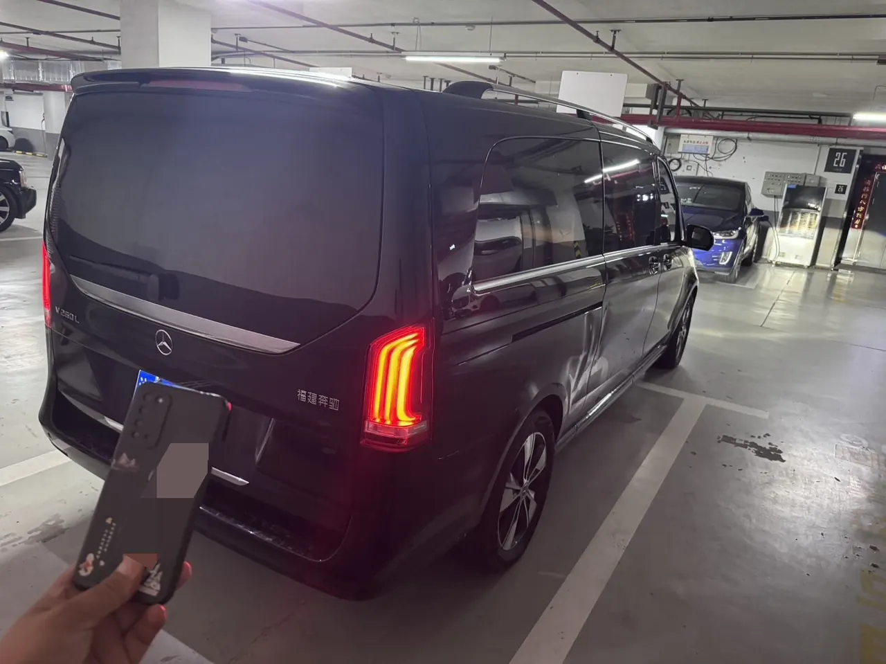 Mercedes Benz V 2020V 260 L 2.0T Deluxe Edition Automatic Gear 5