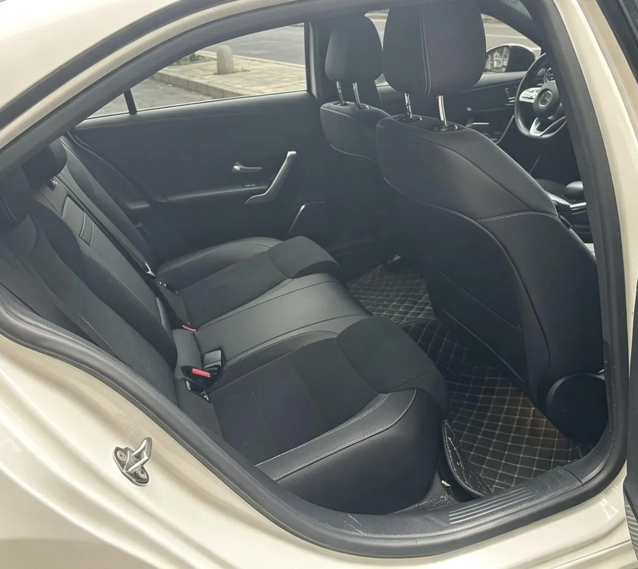 Mercedes Benz Class A 2022 A 200 L 1.3T Fashion (Change 3) Automatic 6