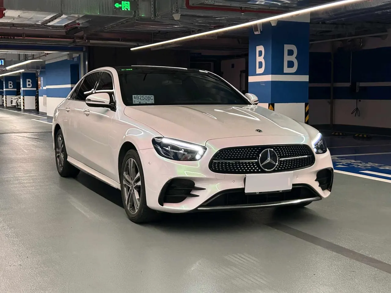 Mercedes Benz E Class 2022 E 260 L 2.0T Sports (Modified) Automatic Gear 3