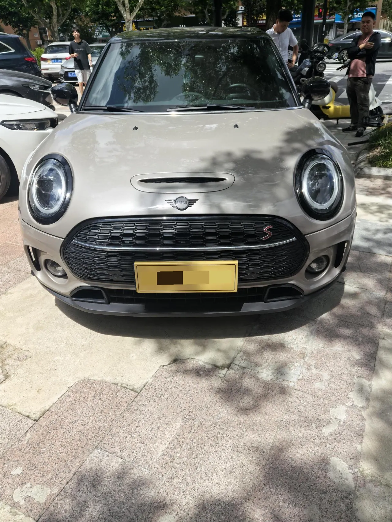 MINI Clubman (Imported) 2023 Cooper S Clubman 2.0T Connoisseur (Modified) Automatic Gear 2
