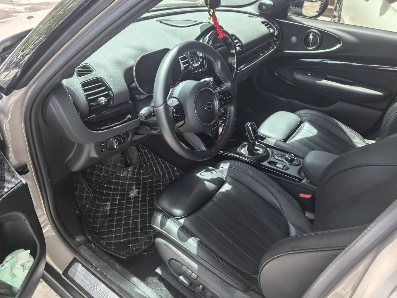 MINI Clubman (Imported) 2023 Cooper S Clubman 2.0T Connoisseur (Modified) Automatic Gear 3
