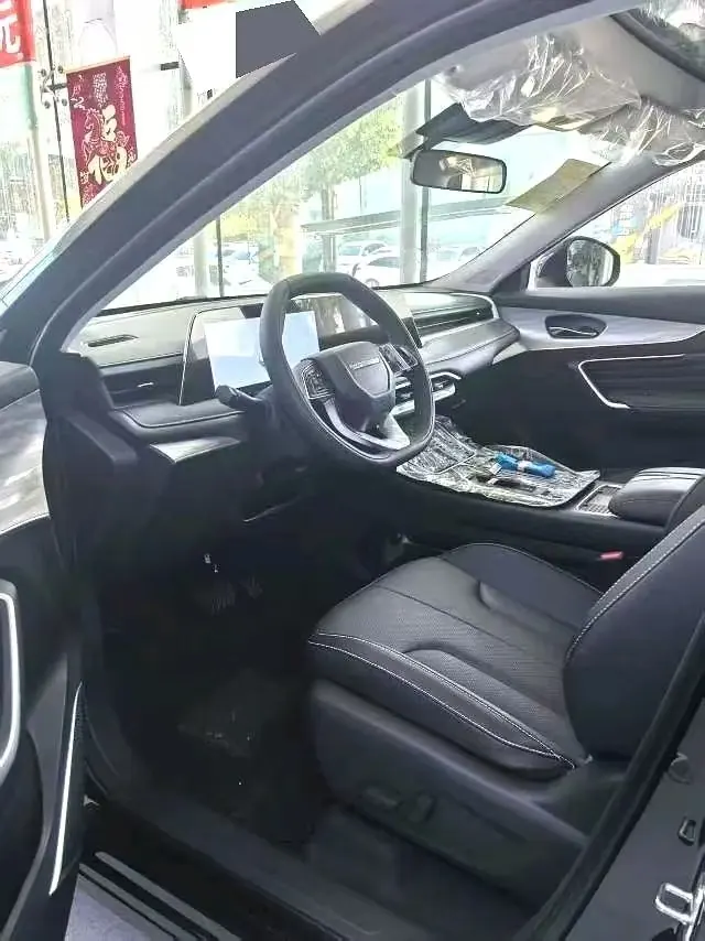 Venucia 2026 Large V DD-i Super Hybrid 1.5 150km Killer Whale Yueyou Edition Automatic Gear 3