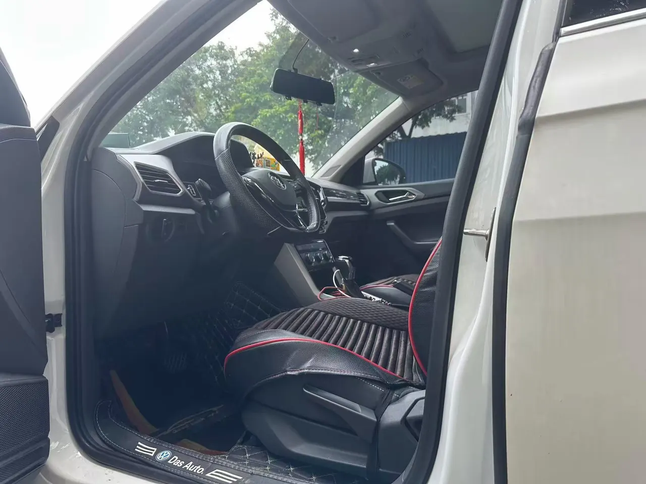 Volkswagen 2021 T-Cross (Tujia) 1.5 Comfort Edition Automatic Gear 2