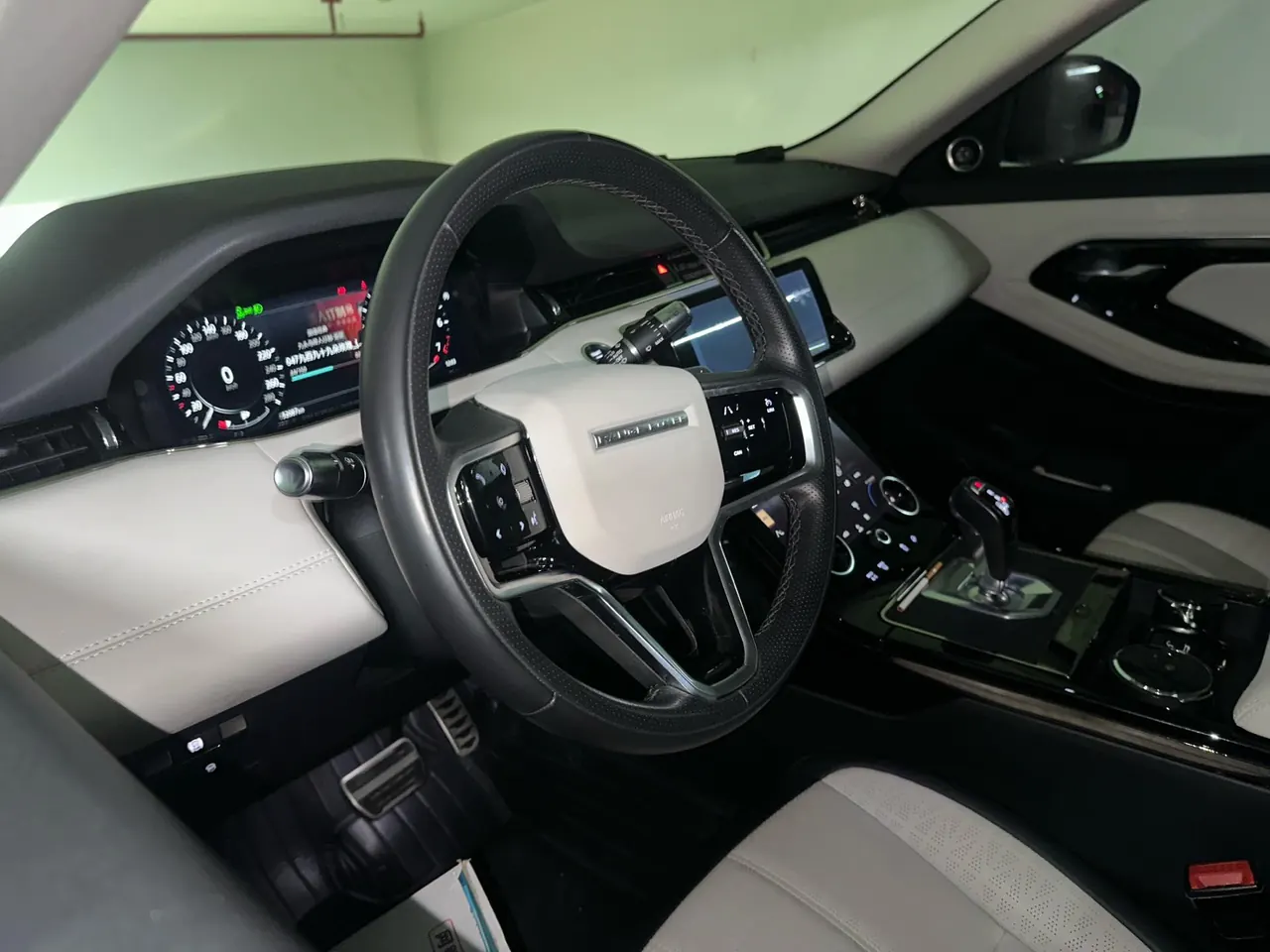 Land Rover 2021 Range Rover Aurora L 48V 2.0T 249PS R-Dynamic First edition First Edition Automatic Gear 5