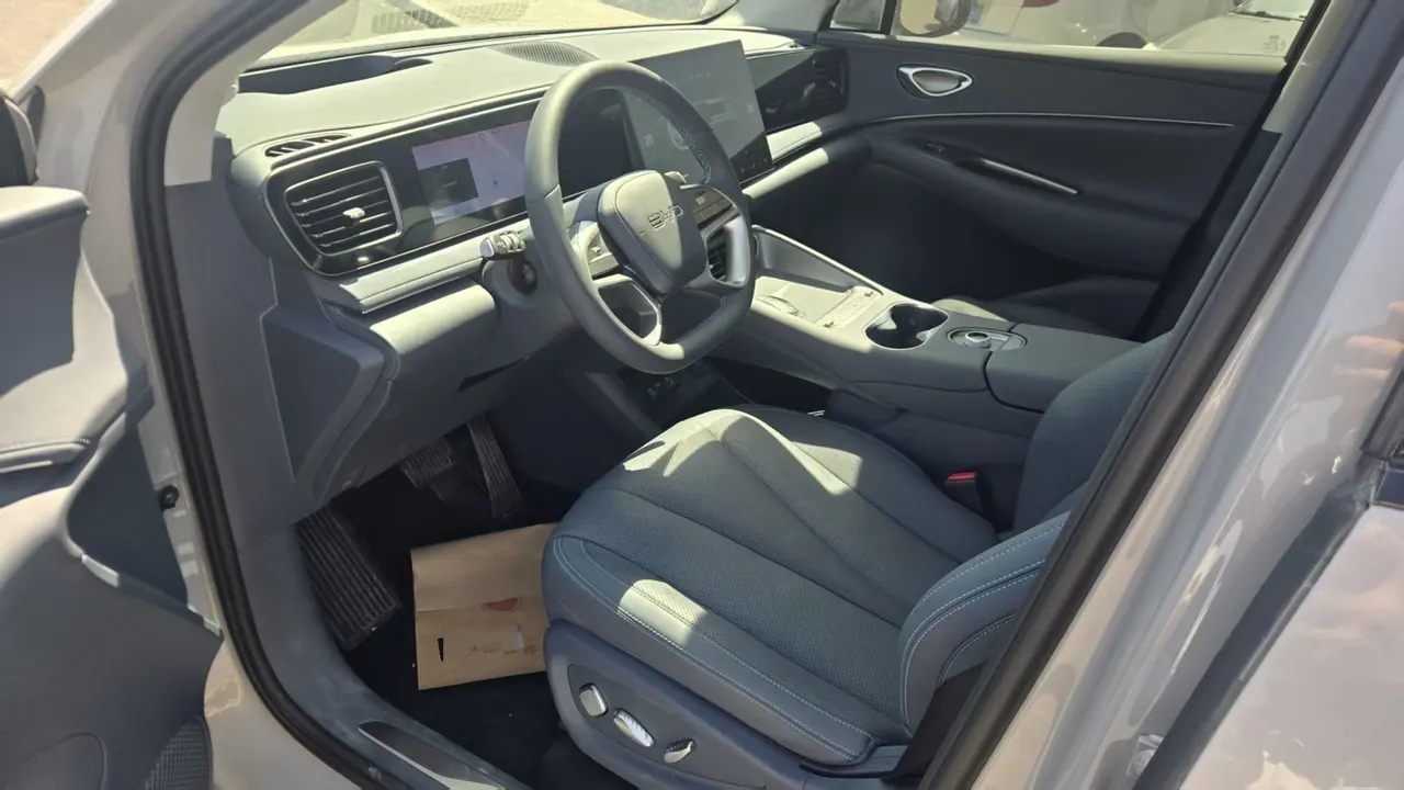 BYD 2026 Sea Lion 06 EV 605 Pilot Edition Automatic Gear 6