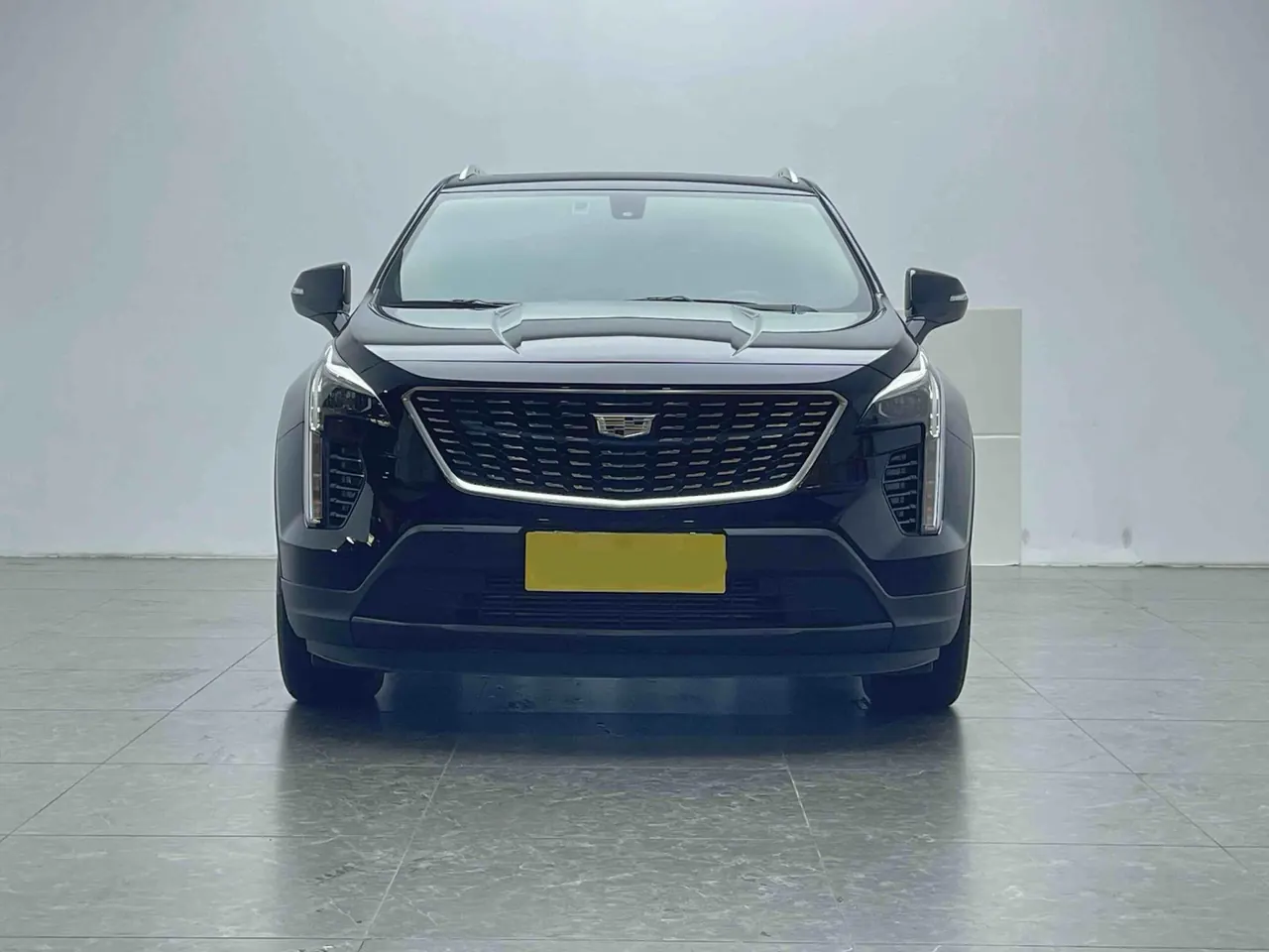Cadillac 2022 XT4 48V 2.0T 28T Two-Drive Fashion Automatic Gear 2