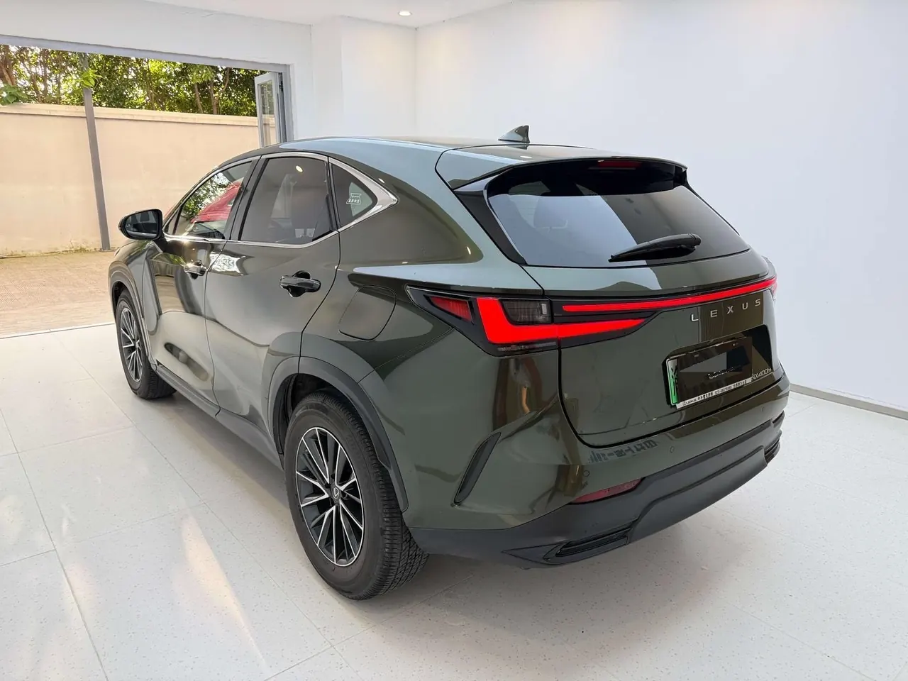 Lexus NX New Energy (Imported) 2022 NX400h 2.5 Stepless Smooth Edition Automatic Gear 6