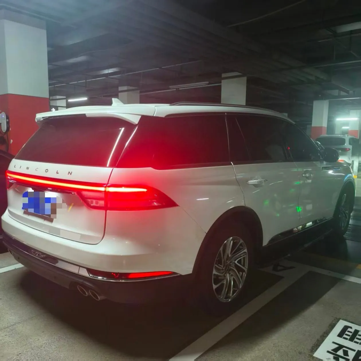 Lincoln 2021 Aviator 3.0T V6 4-wheel Drive Premium Edition Automatic Gear 6