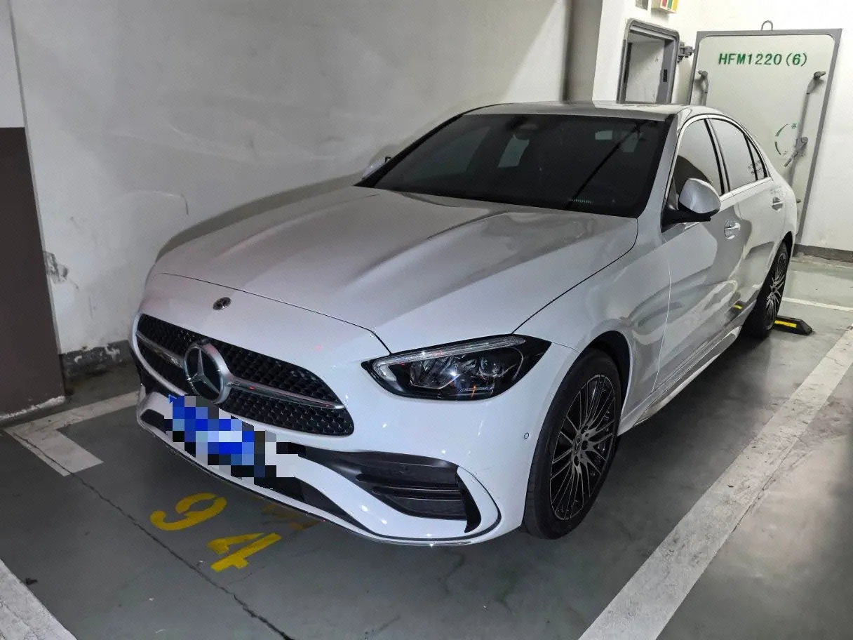 Open image lightbox: Mercedes Benz Class C 2026 C 200 L 48V 2.0T Sports Edition Automatic Gear