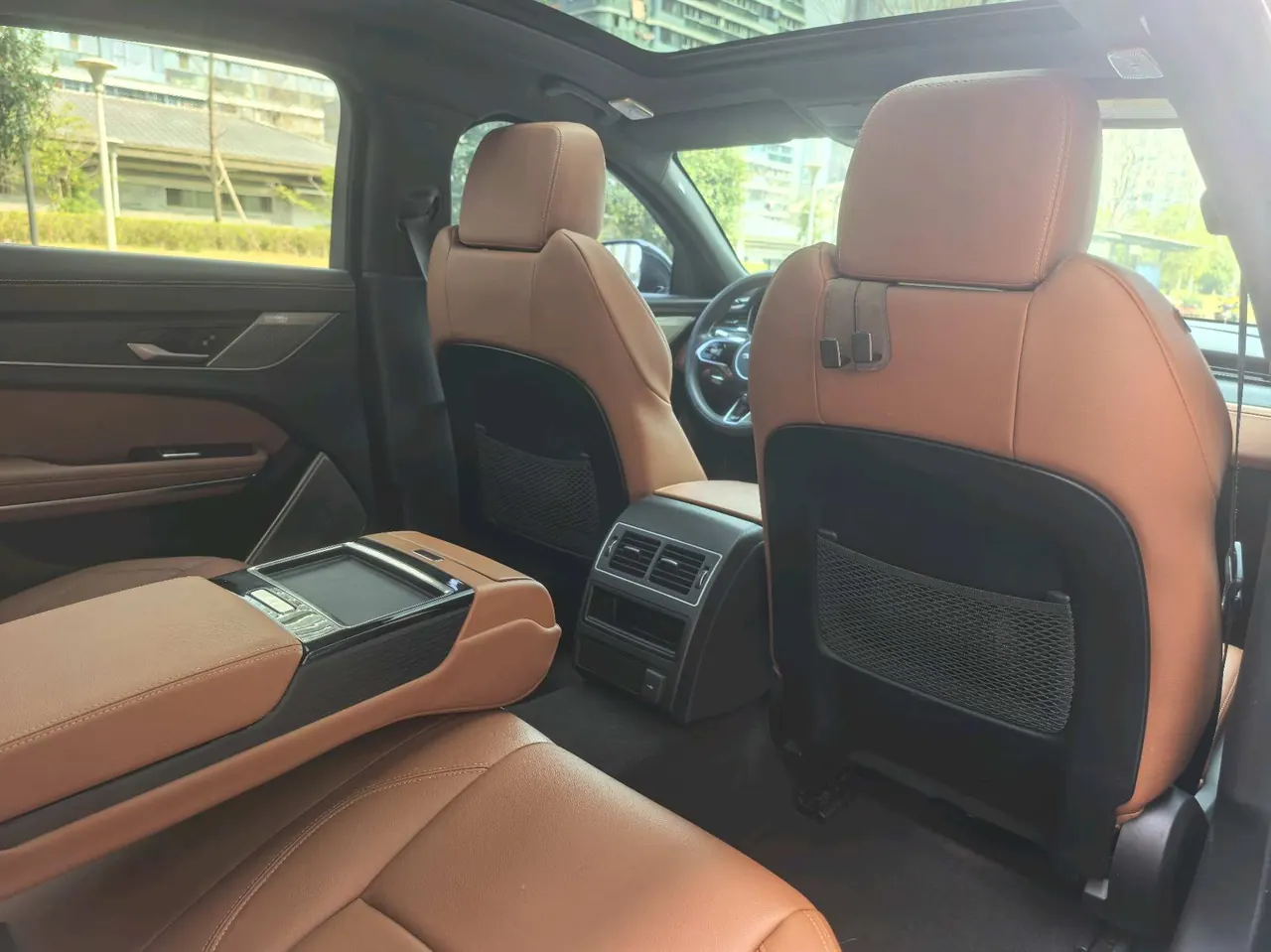 Jaguar 2021 XFL 2.0T P250 4WD Obsidian Black Sports Edition Automatic Gear 10