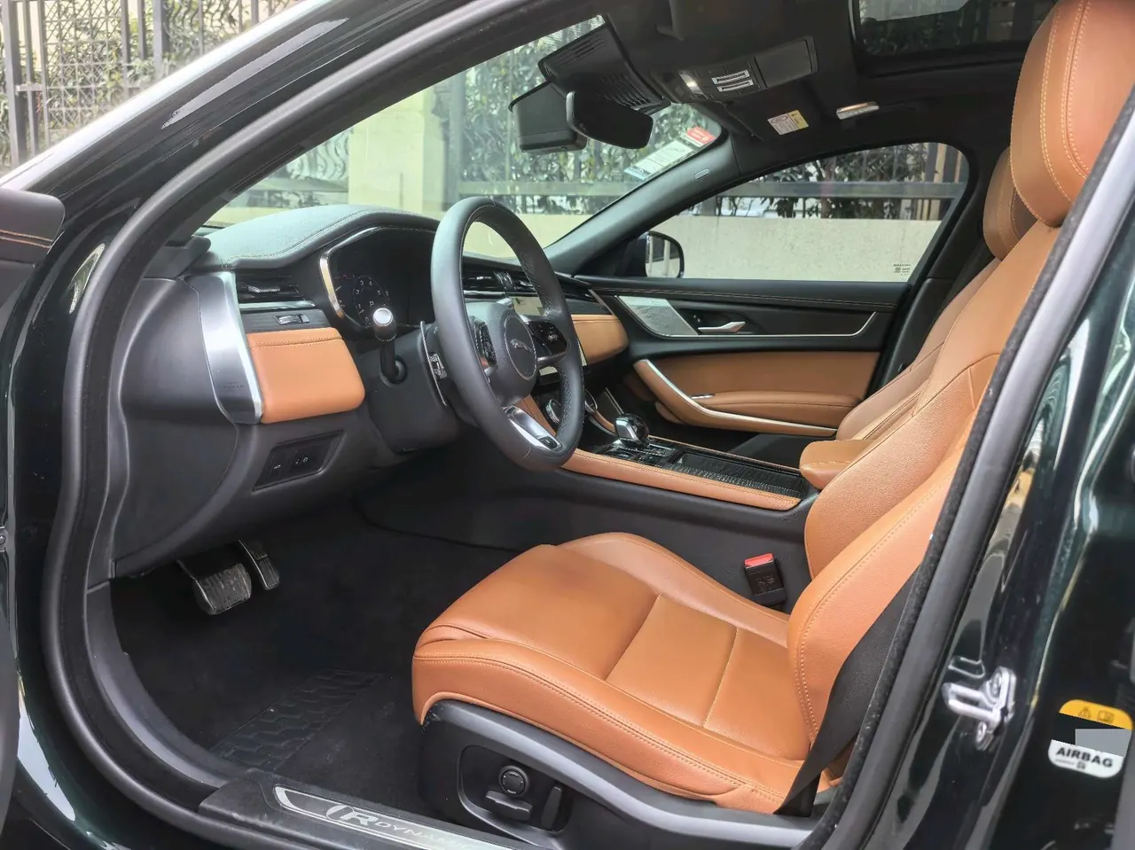 Jaguar 2021 XFL 2.0T P250 4WD Obsidian Black Sports Edition Automatic Gear 7