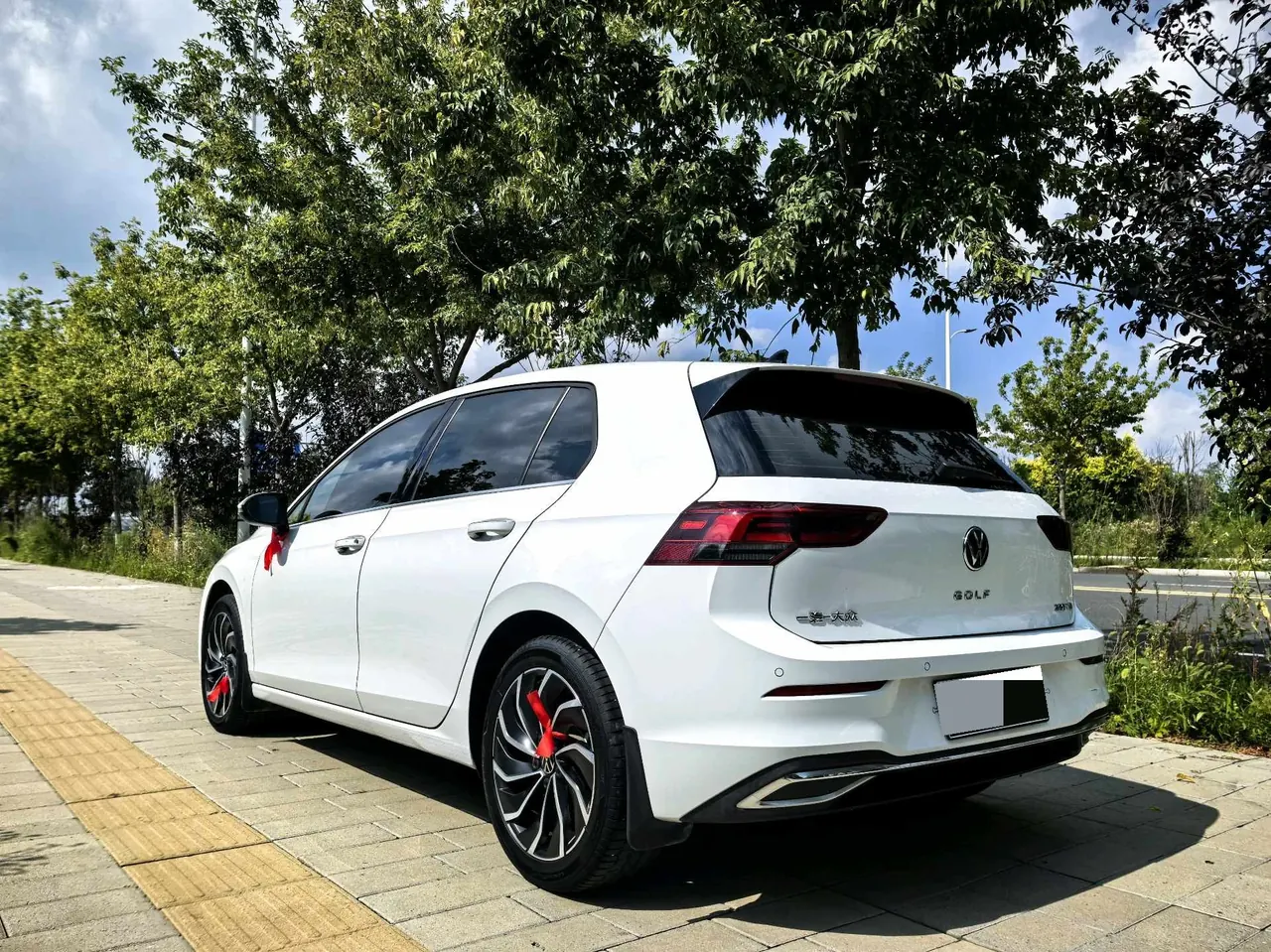 Volkswagen 2021 Golf 8 PRO 1.4TSI 280TSI Automatic 3