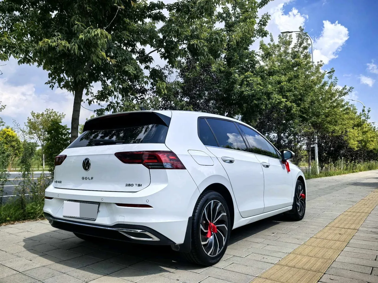 Volkswagen 2021 Golf 8 PRO 1.4TSI 280TSI Automatic 5