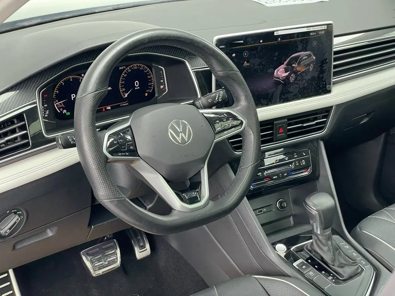 Volkswagen 2022 Tiguan L 2.0TSI 330TSI Two-Drive Smart Edition Automatic Gear 3