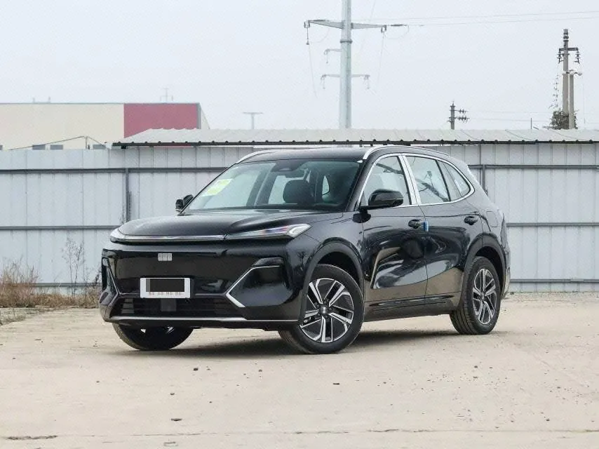 打开图片灯箱:Geely Galaxy 2026 Starship 7 EM-i 1.5 130km Sailing Edition Automatic Gear