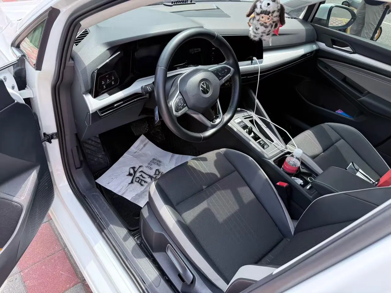 Volkswagen 2021 Golf 8 1.4TSI 280TSI 30th Anniversary Edition Automatic 4