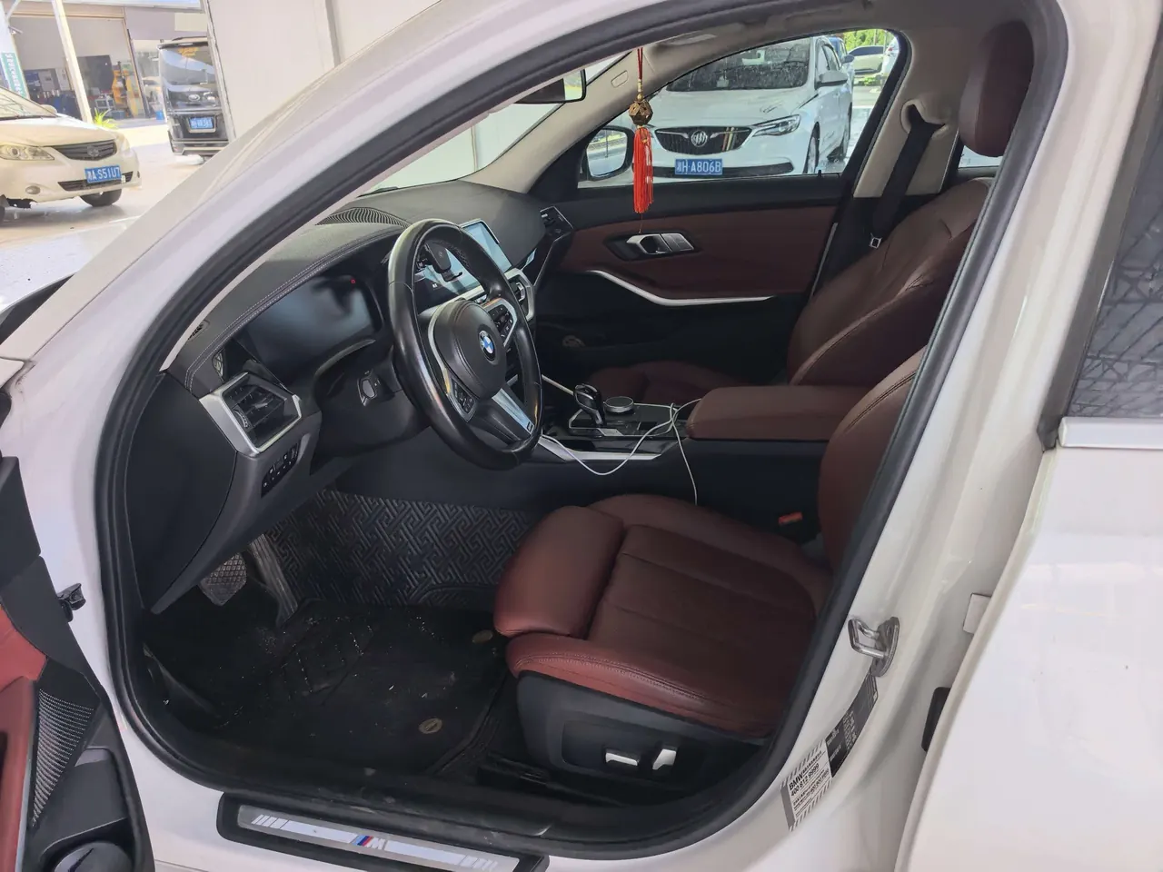 BMW 3 Series 2022 320Li 2.0T M Sports Suit (Modified) Automatic Gear 2