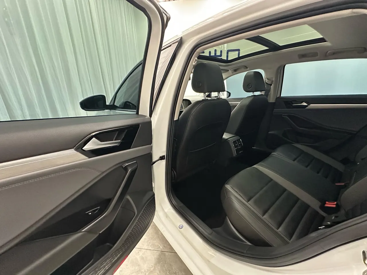 Volkswagen 2022 Sagittarius 1.4TSI 280TSI Exceed Edition Automatic Gear 9