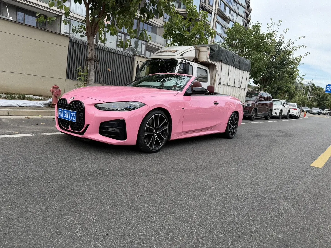 Open image lightbox: BMW 4 Series (Imported) 2022 430i Convertible Coupe 2.0T M Sports Obsidian Night Suit (Changed to 2) Automatic Gear