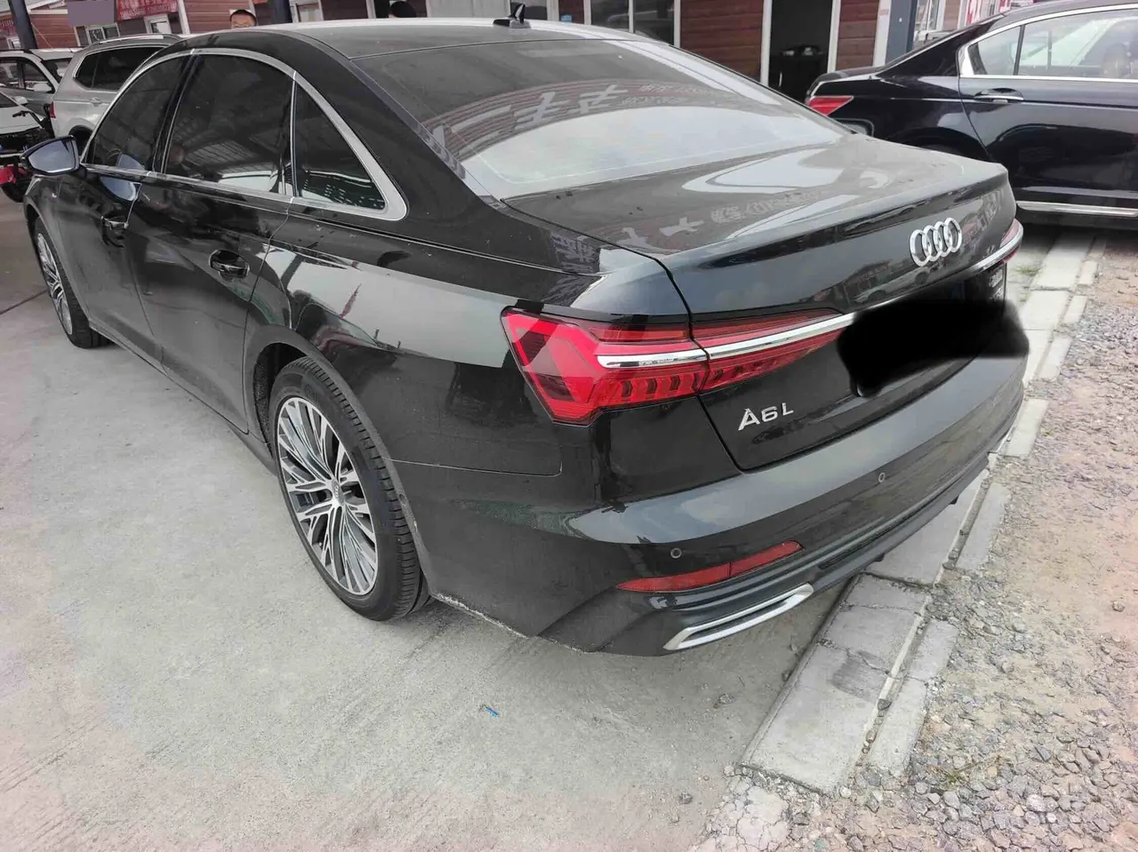Audi 2022 A6L 2.0TFSI 45TFSI Selected Dynamic Automatic 5