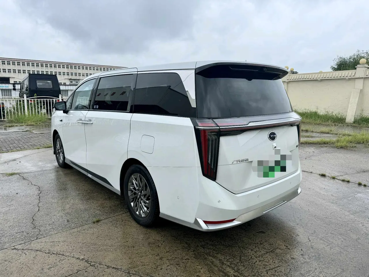 Chuanqi 2025 Yearning for M8 2.0T Gankun Series Ultra First Class Automatic Gear 4