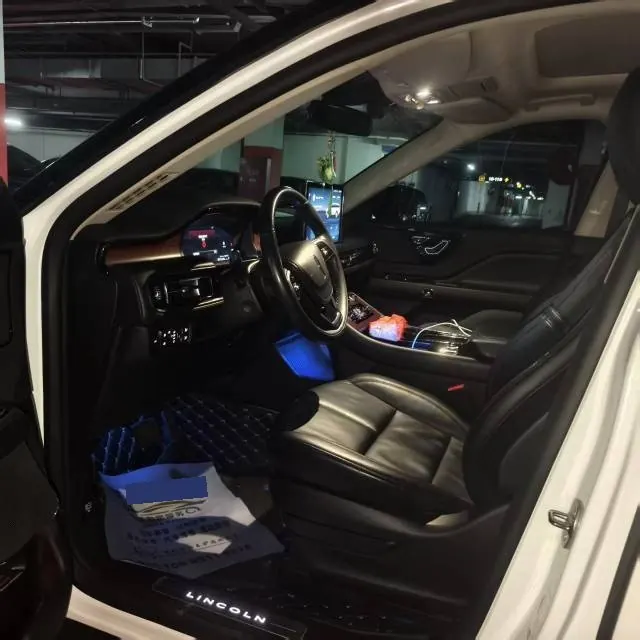 Lincoln 2020 Aviator 3.0T V6 4-wheel Drive Premium Edition Automatic Gear 2